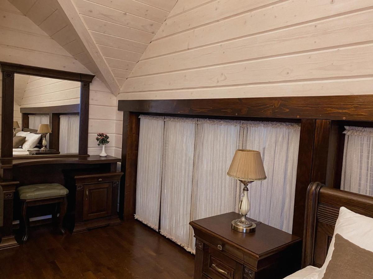 Hostynnyy Dvir Apartament Hotel & Spa Slawske Exterior foto