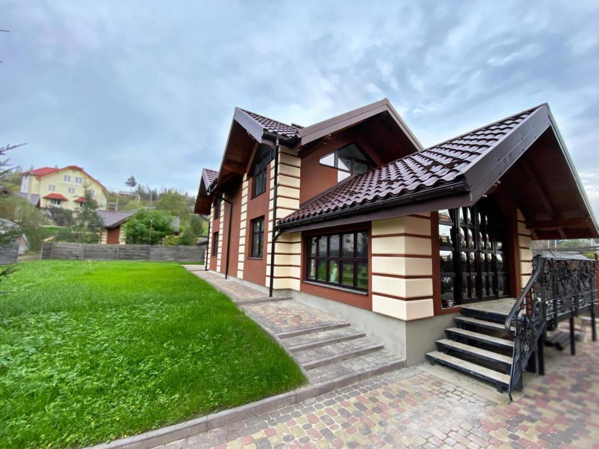 Hostynnyy Dvir Apartament Hotel & Spa Slawske Exterior foto